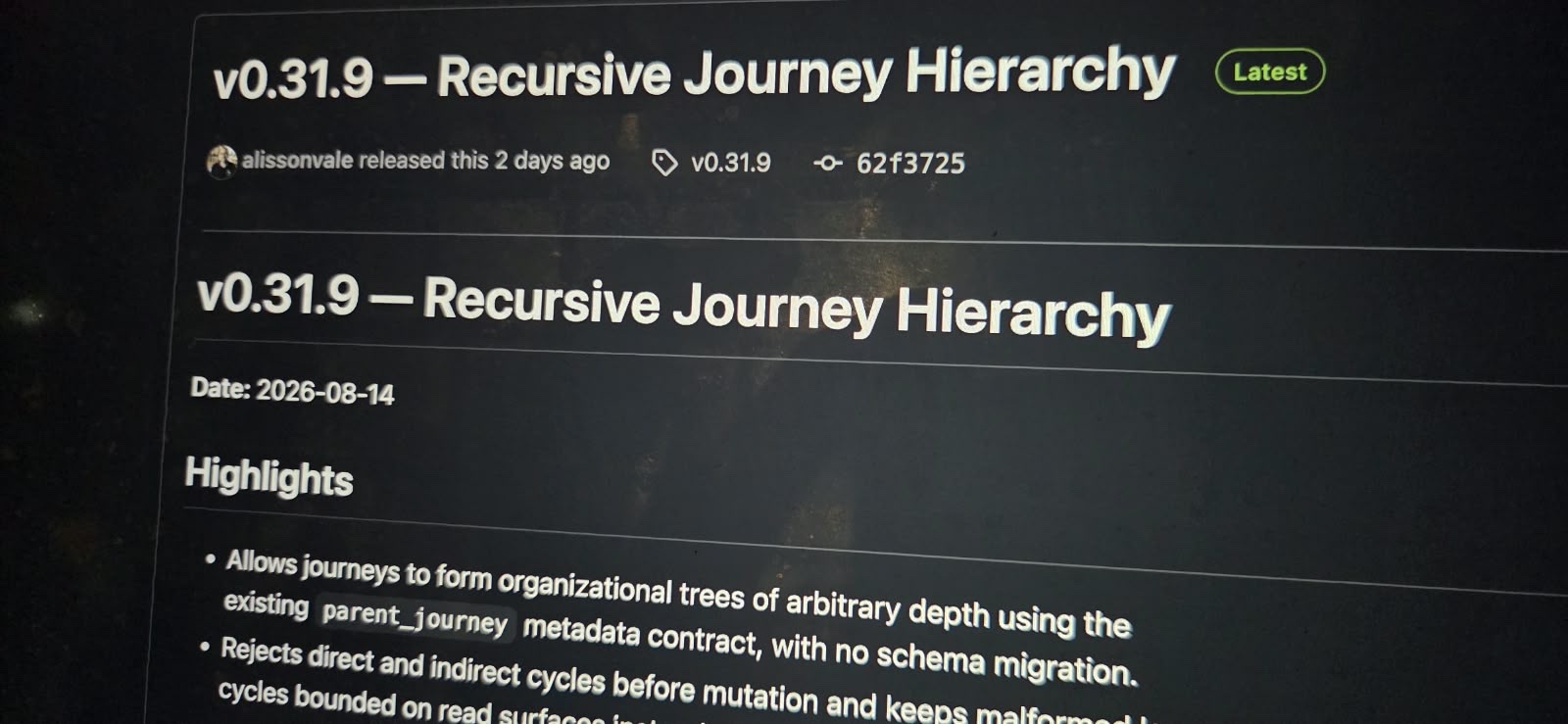 Imagem editorial da release v0.31.9 do Mirror Mind, Recursive Journey Hierarchy.